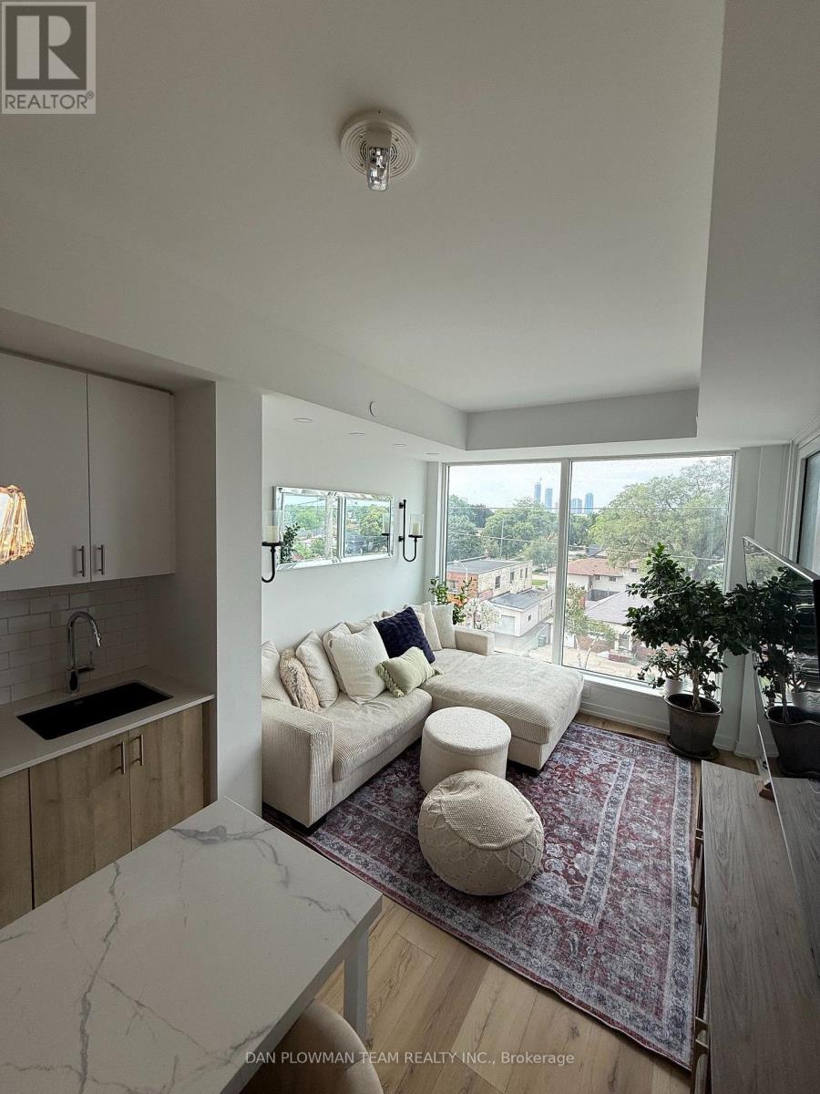 405 - 1195 The Queensway, Toronto, Ontario  M8Z 0H1 - Photo 4 - W13711040