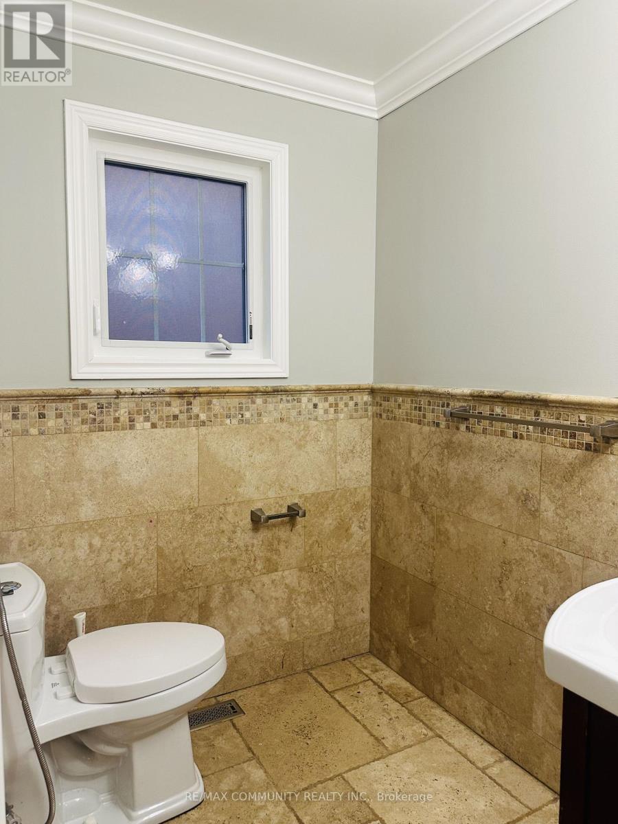 53 Hood Crescent, Brampton, Ontario  L6Y 4S7 - Photo 12 - W13711082