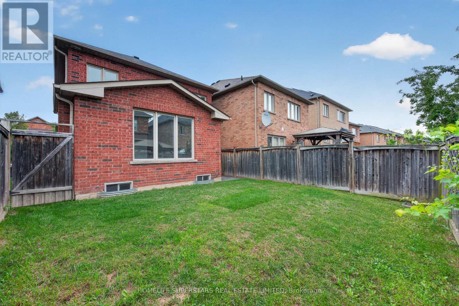 254 Giddings Crescent, Milton, Ontario  L9T 7A7 - Photo 6 - W13711092