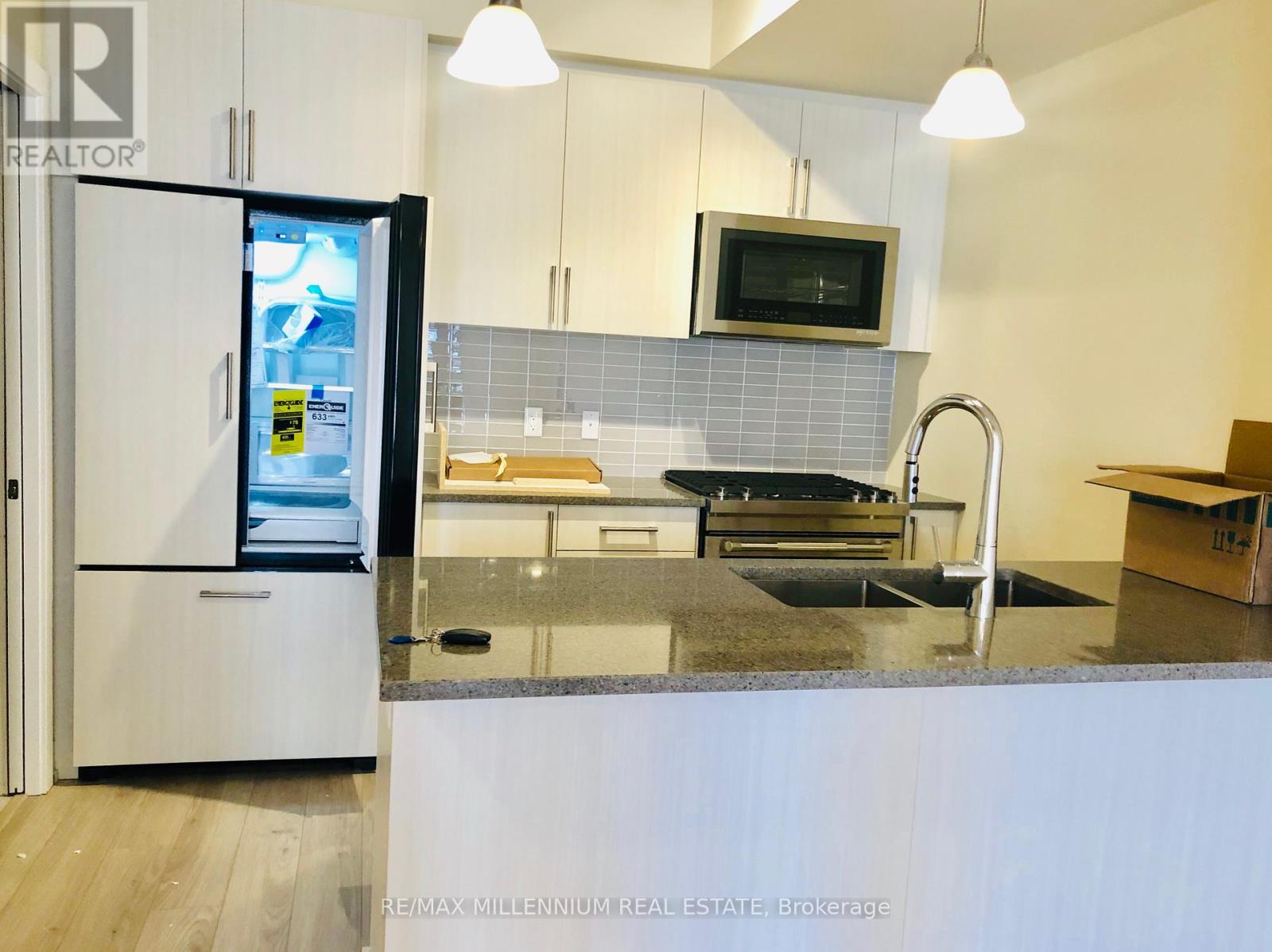 43 - 3 Elsie Lane, Toronto, Ontario  M6P 0B8 - Photo 16 - W13711130