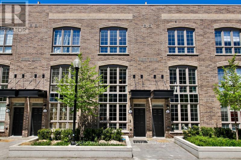 43 - 3 Elsie Lane, Toronto, Ontario  M6P 0B8 - Photo 2 - W13711130