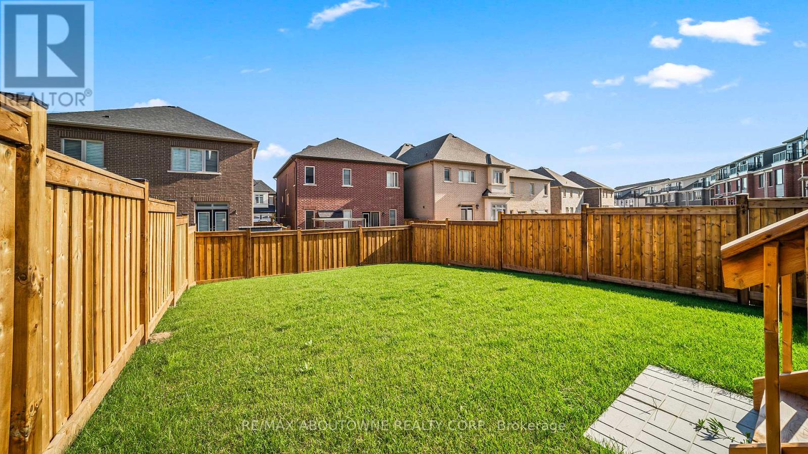 102 Settlers Road E, Oakville, Ontario  L6H 7W5 - Photo 36 - W13711148