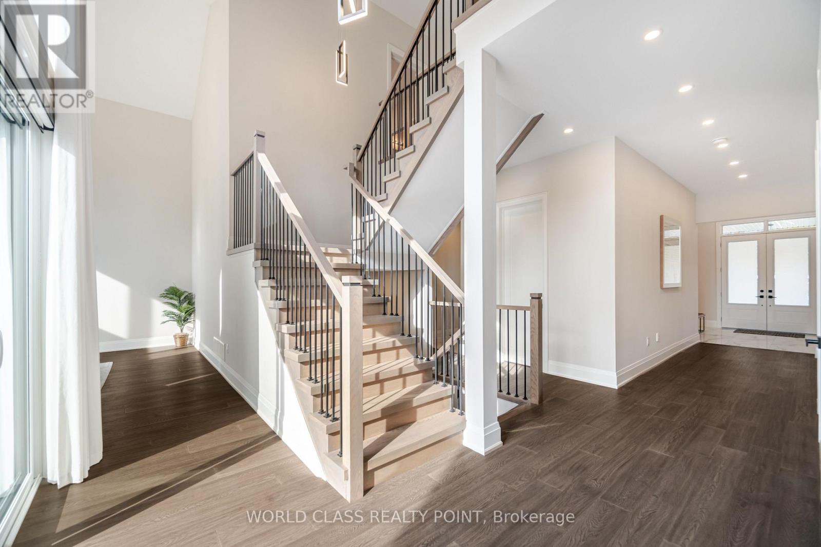 560 Woodview Road, Burlington, Ontario  L7N 3A1 - Photo 16 - W13711156