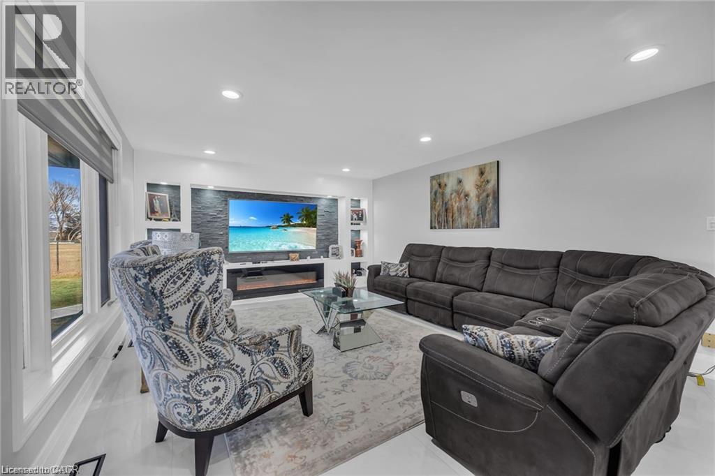 283 Second Road E, Stoney Creek, Ontario  L8J 3J1 - Photo 13 - 40858208