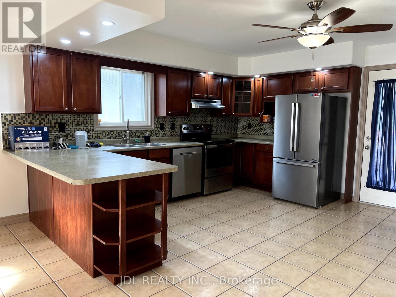 2134 Rockport Street, Windsor, Ontario  N9G 3A5 - Photo 6 - X13711080