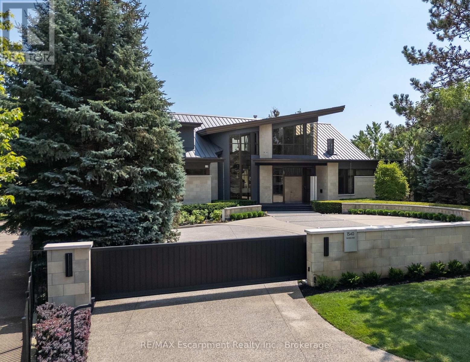 1540 WATERSEDGE ROAD, Mississauga, Ontario