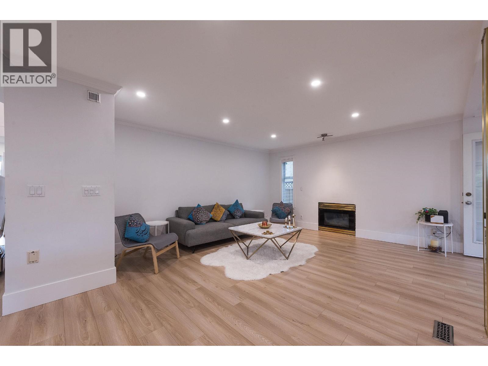1545 Salal Crescent, Coquitlam, British Columbia V3E 2V6 - Photo 8 - R3158563