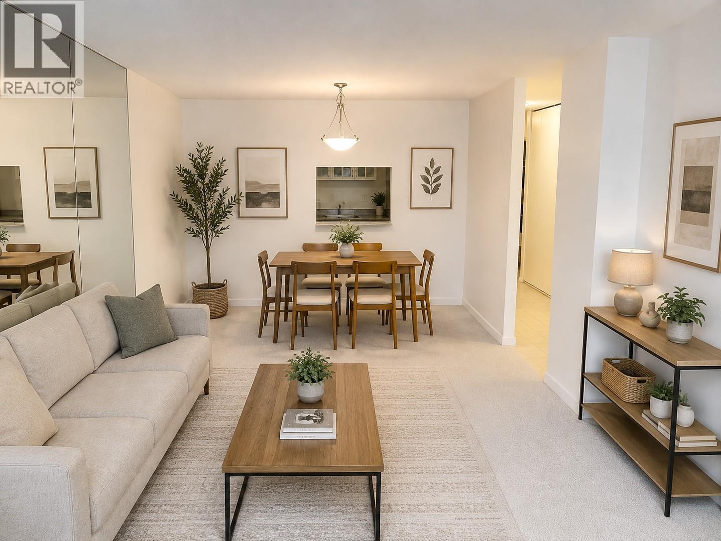 405 2024 Fullerton Avenue, North Vancouver, British Columbia  V7P 3G4 - Photo 2 - R3158530
