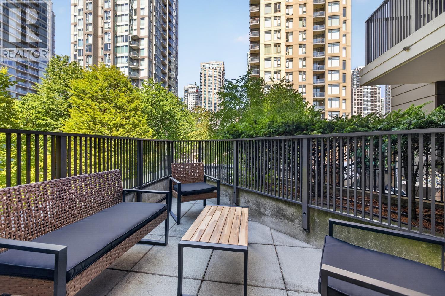406 1055 Homer Street, Vancouver, British Columbia  V6B 1G3 - Photo 8 - R3143736
