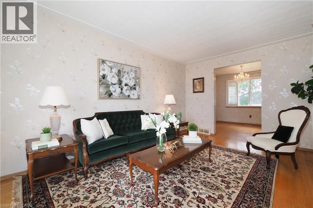 15 Gilmour Crescent, Kitchener, Ontario  N2M 4N5 - Photo 3 - 40851235
