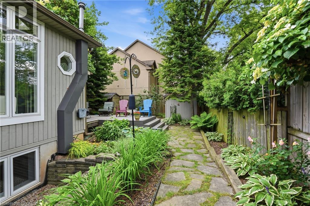 2116 Caroline Street, Burlington, Ontario  L7R 1L8 - Photo 42 - 40857055