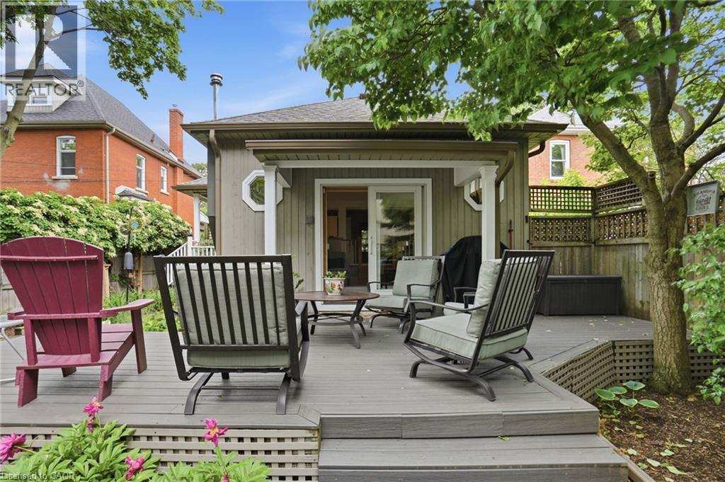 2116 Caroline Street, Burlington, Ontario  L7R 1L8 - Photo 48 - 40857055