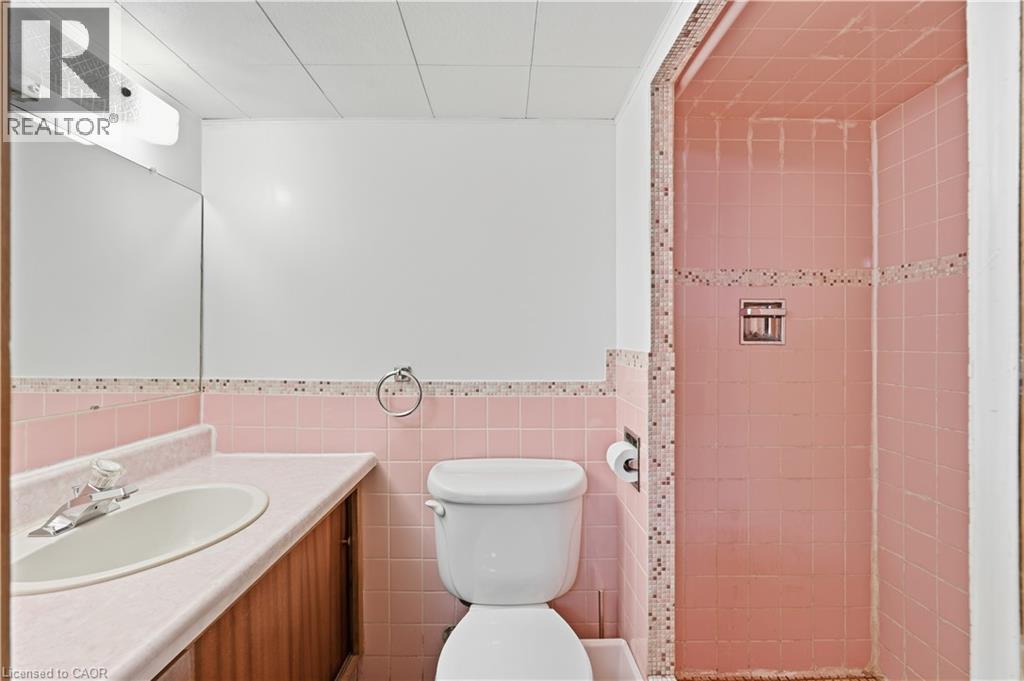 7 Duchess Court, Hamilton, Ontario  L8E 1A4 - Photo 39 - 40857620