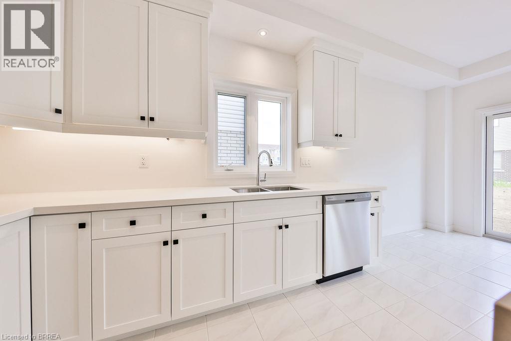 24 Broddy Avenue Unit# Upper, Brantford, Ontario  N3T 0V2 - Photo 16 - 40858270
