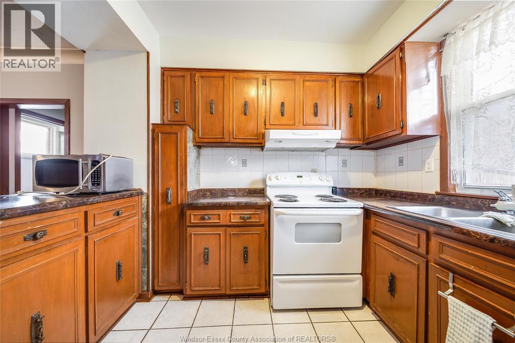 1249 Marentette Avenue, Windsor, Ontario  N8X 4C7 - Photo 7 - 26020778