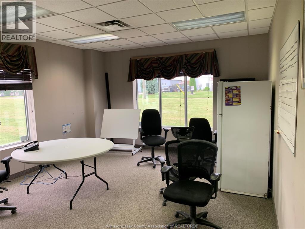 775 Gillard Street, Wallaceburg, Ontario  N8A 5G7 - Photo 12 - 26020775