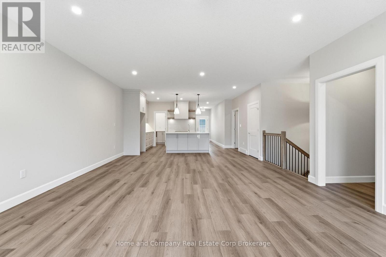 54 Deer Ridge Lane, Bluewater, Ontario  N0M 1G0 - Photo 15 - X12283800