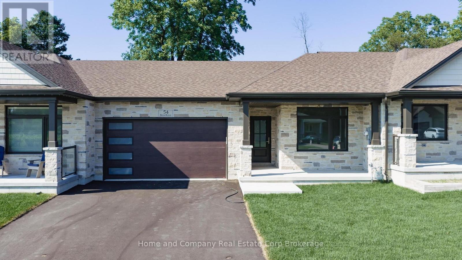54 DEER RIDGE LANE, Bluewater, Ontario