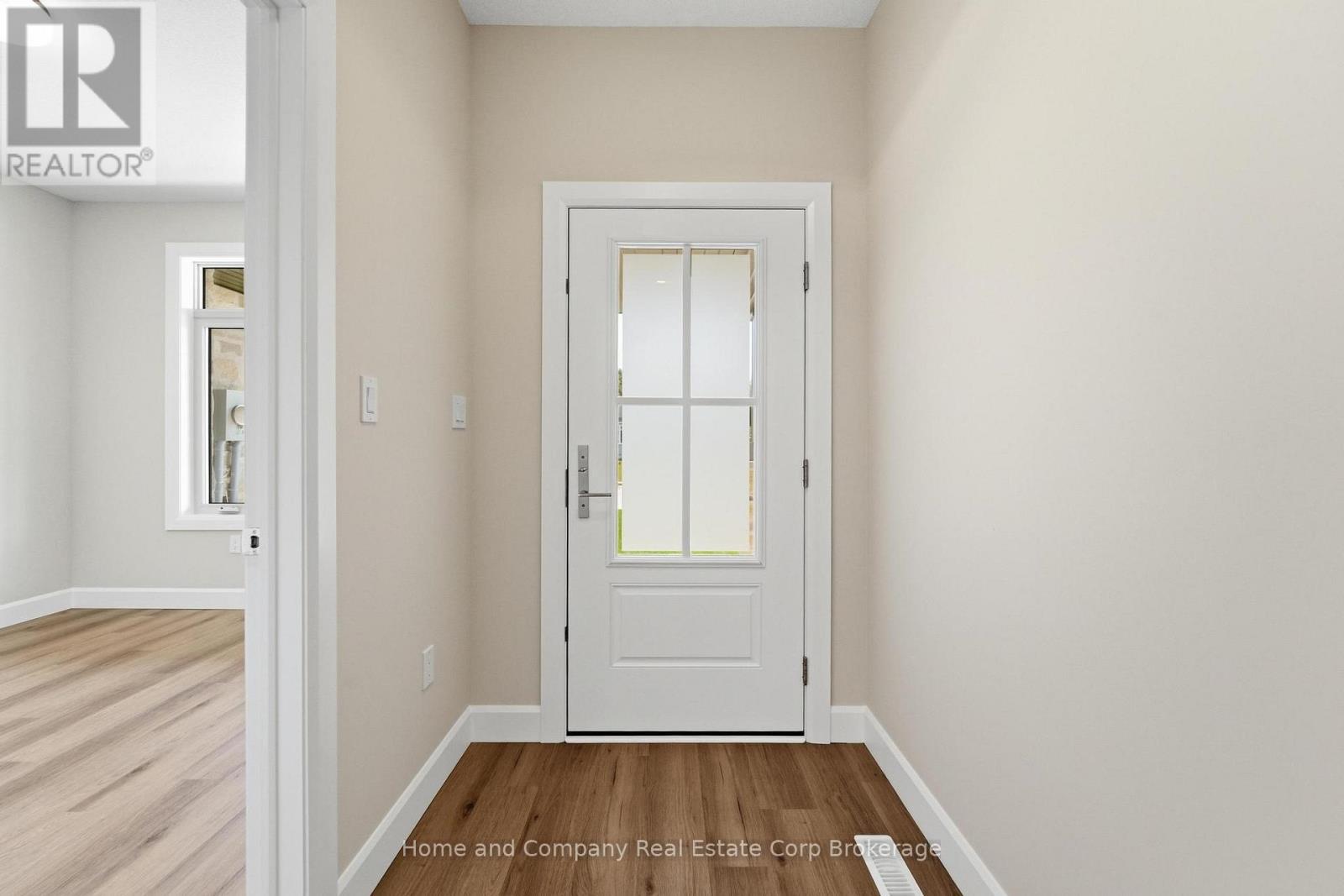 54 Deer Ridge Lane, Bluewater, Ontario  N0M 1G0 - Photo 3 - X12283800