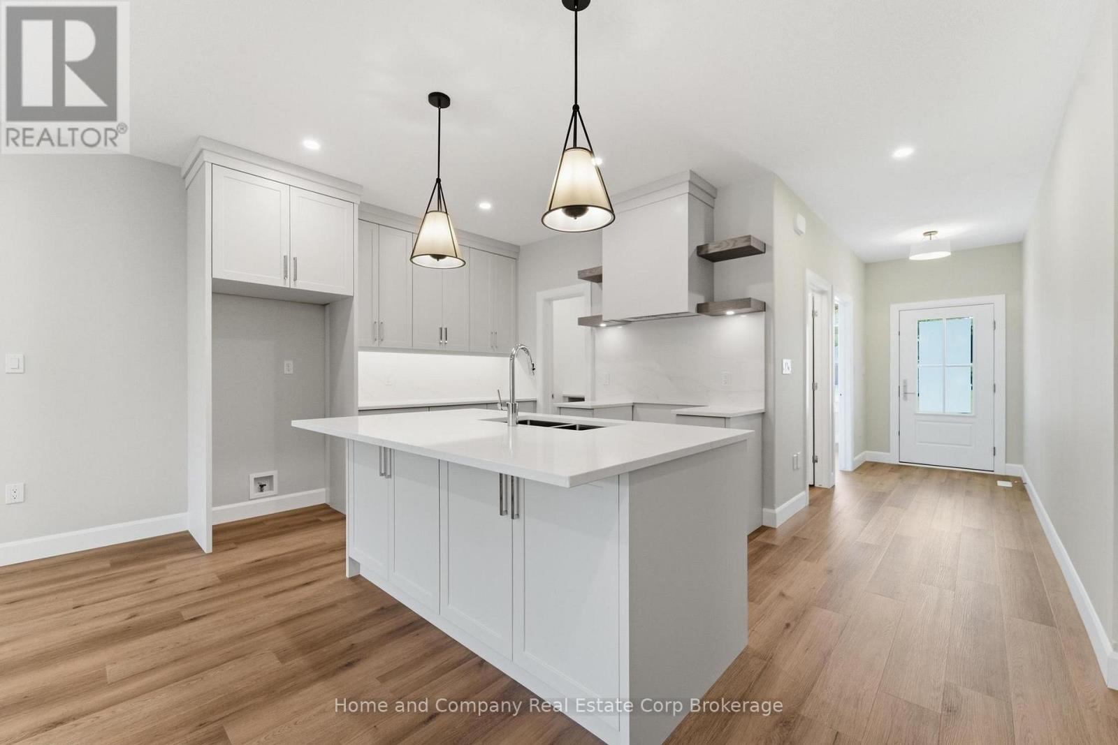 54 Deer Ridge Lane, Bluewater, Ontario  N0M 1G0 - Photo 8 - X12283800