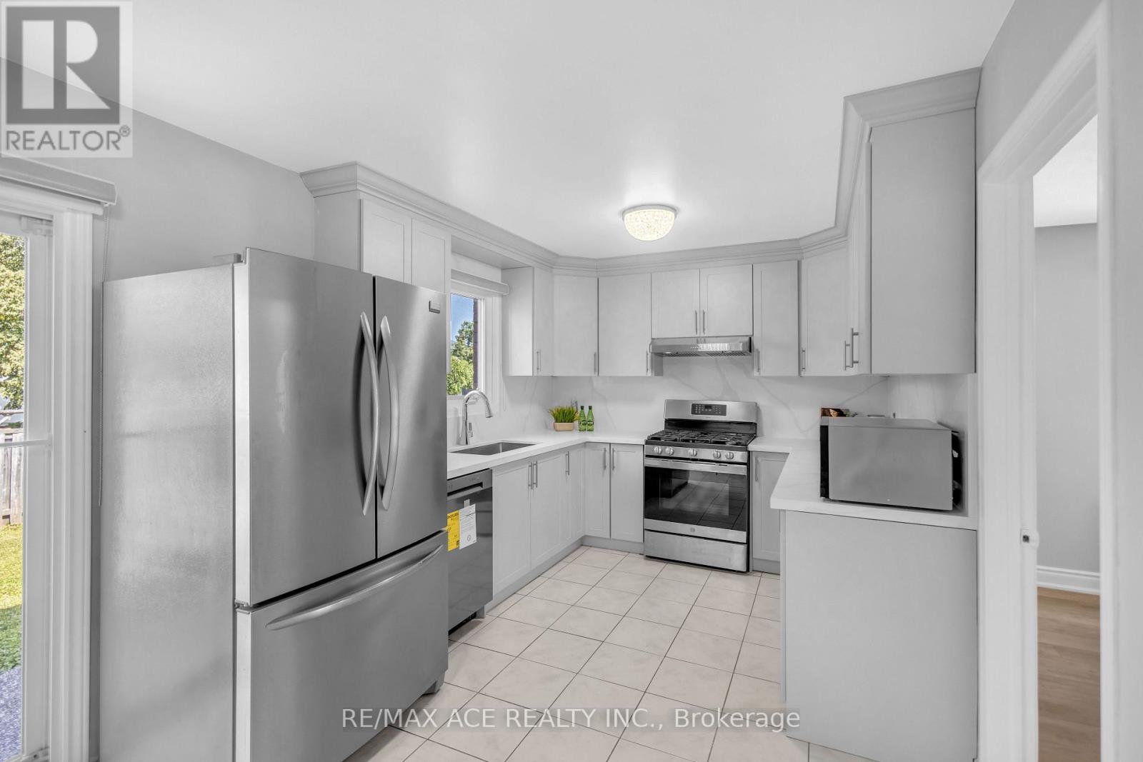31 Vega Crescent, Hamilton, Ontario  L8E 4S6 - Photo 16 - X13705708