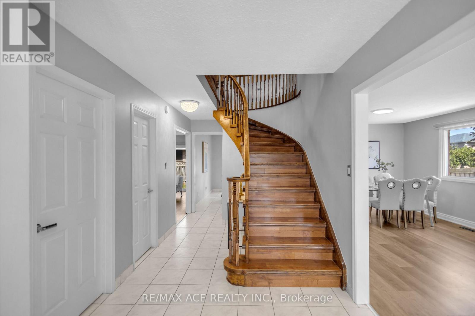 31 Vega Crescent, Hamilton, Ontario  L8E 4S6 - Photo 13 - X13705708
