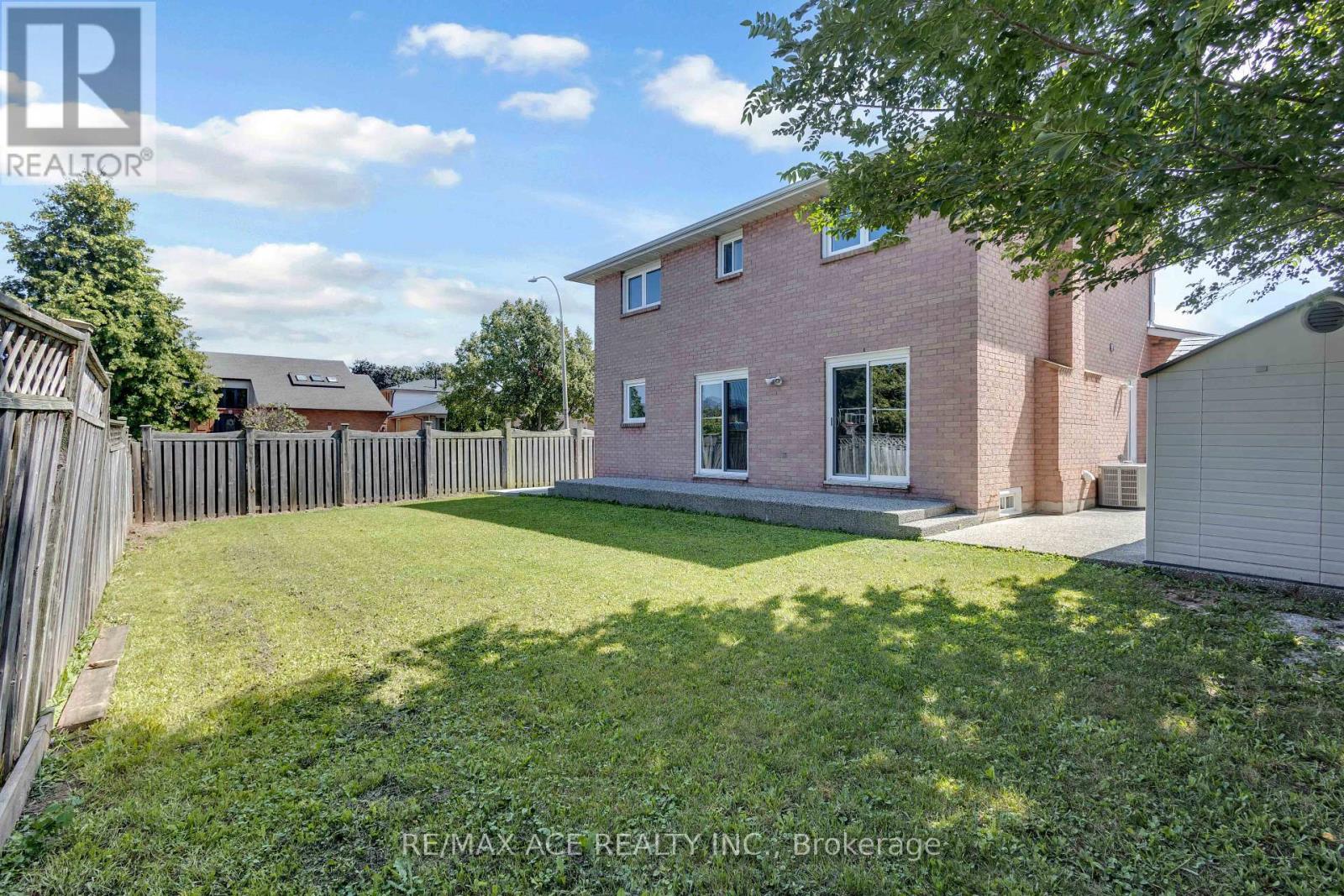 31 Vega Crescent, Hamilton, Ontario  L8E 4S6 - Photo 11 - X13705708