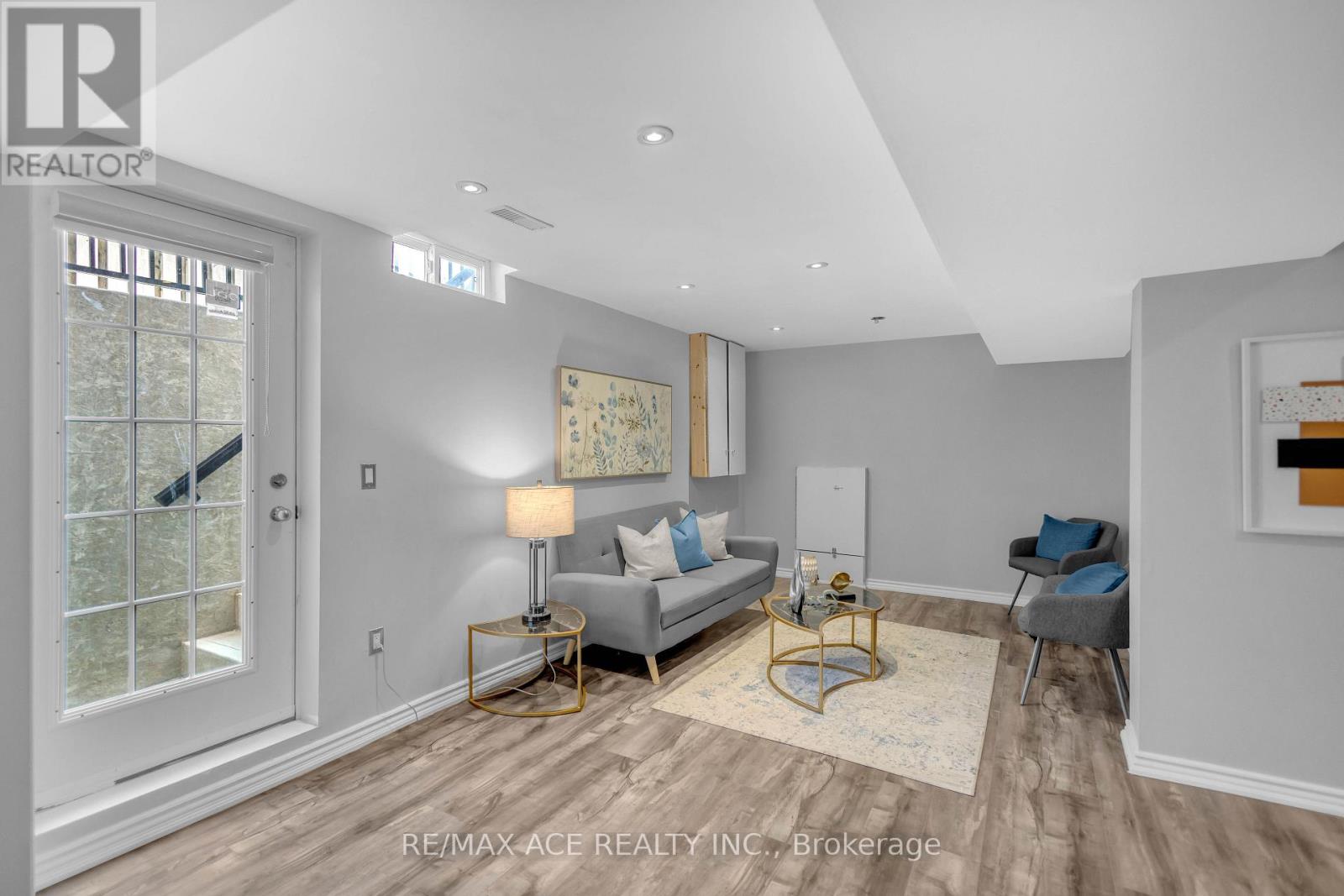 31 Vega Crescent, Hamilton, Ontario  L8E 4S6 - Photo 35 - X13705708