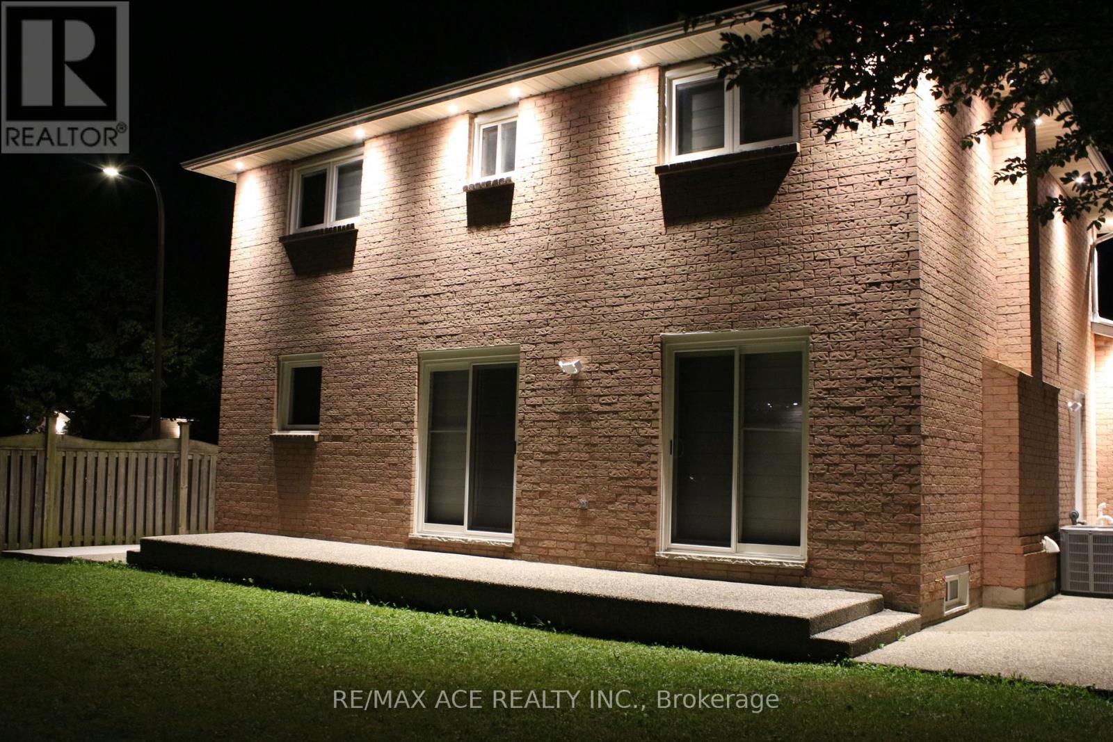 31 Vega Crescent, Hamilton, Ontario  L8E 4S6 - Photo 9 - X13705708