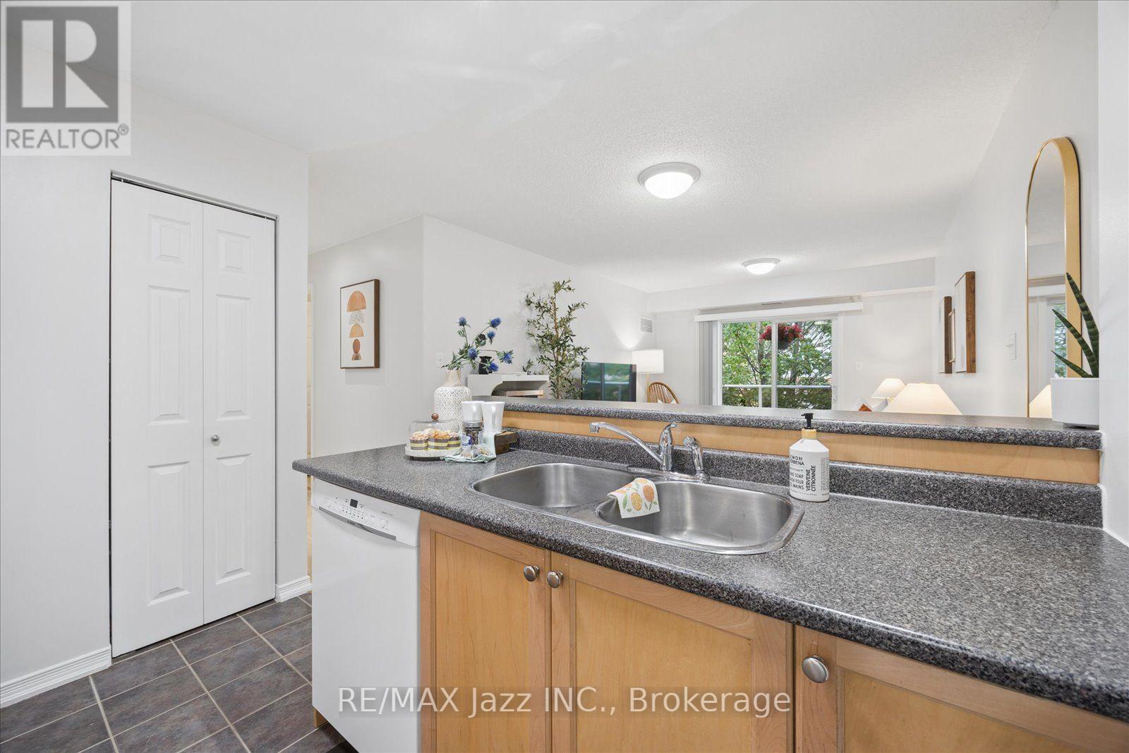 204 - 120 Aspen Springs Drive, Clarington, Ontario  L1C 0G7 - Photo 15 - E13711218