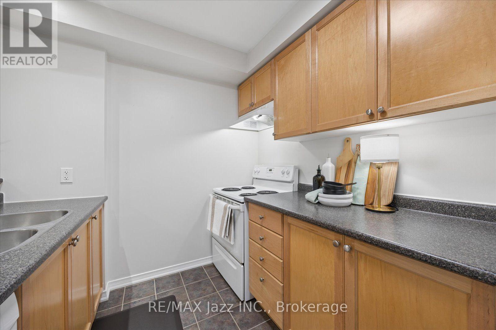 204 - 120 Aspen Springs Drive, Clarington, Ontario  L1C 0G7 - Photo 17 - E13711218