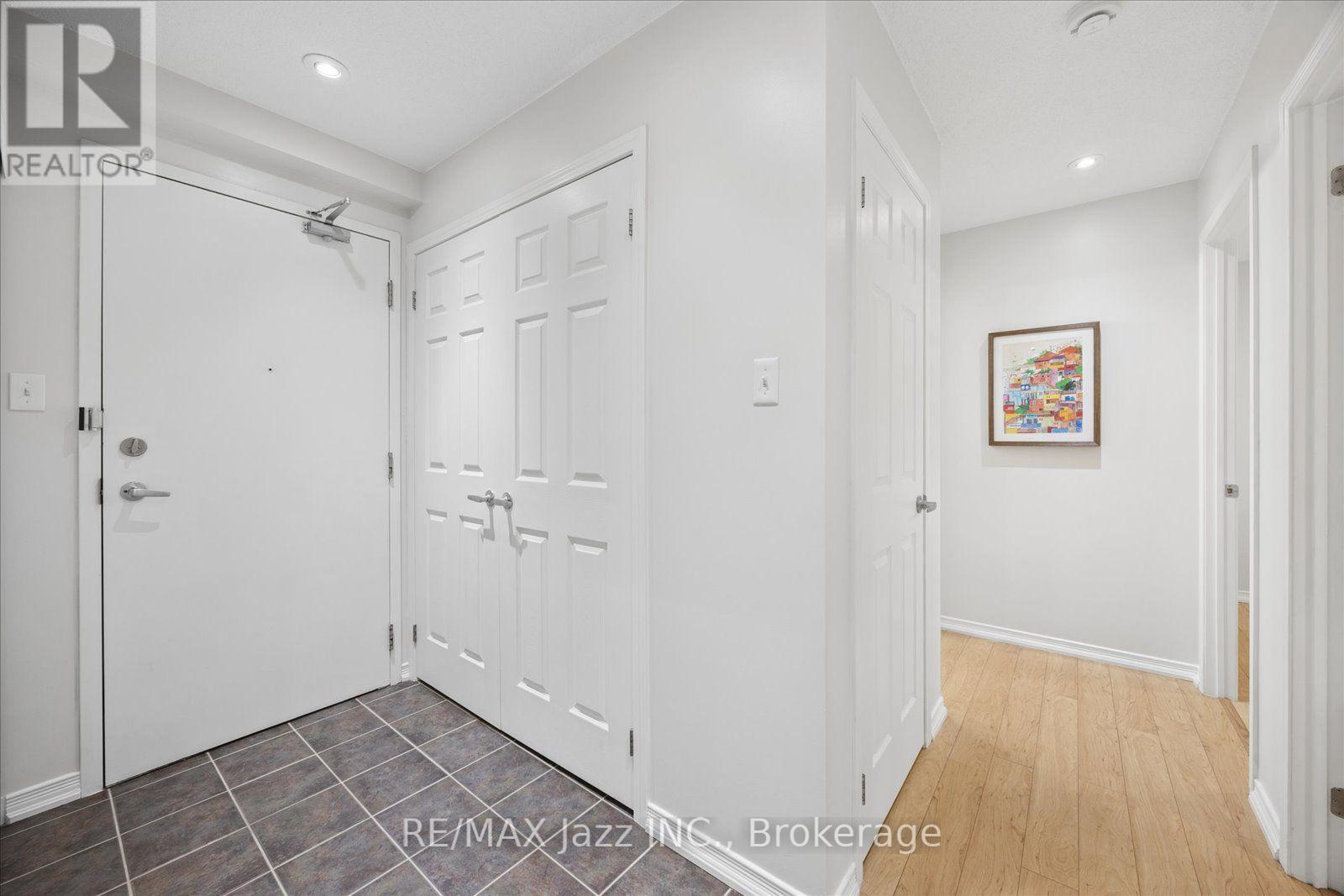 204 - 120 Aspen Springs Drive, Clarington, Ontario  L1C 0G7 - Photo 7 - E13711218