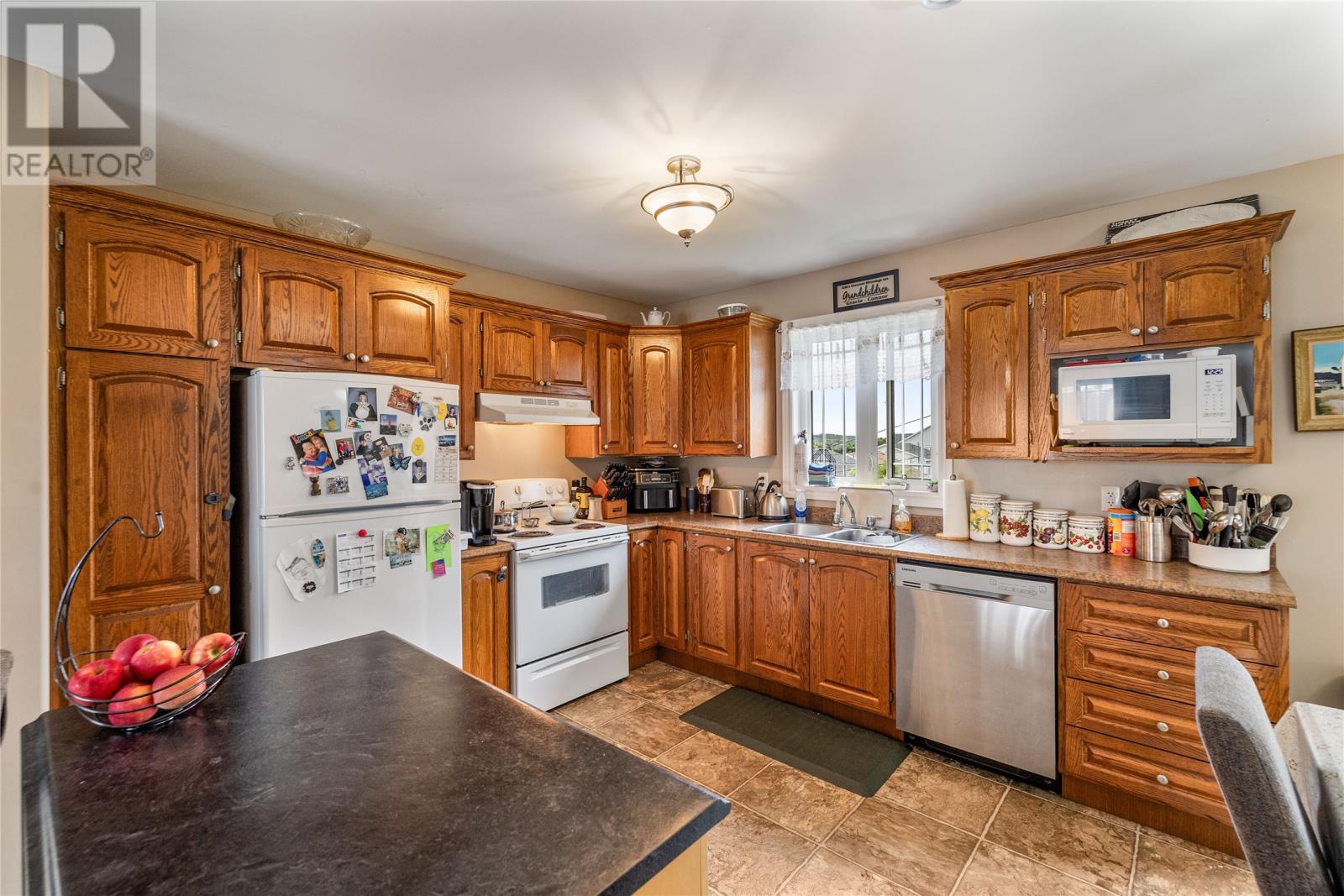 59 Ellesmere Avenue, Paradise, Newfoundland & Labrador  A1L 2J7 - Photo 5 - 1302214