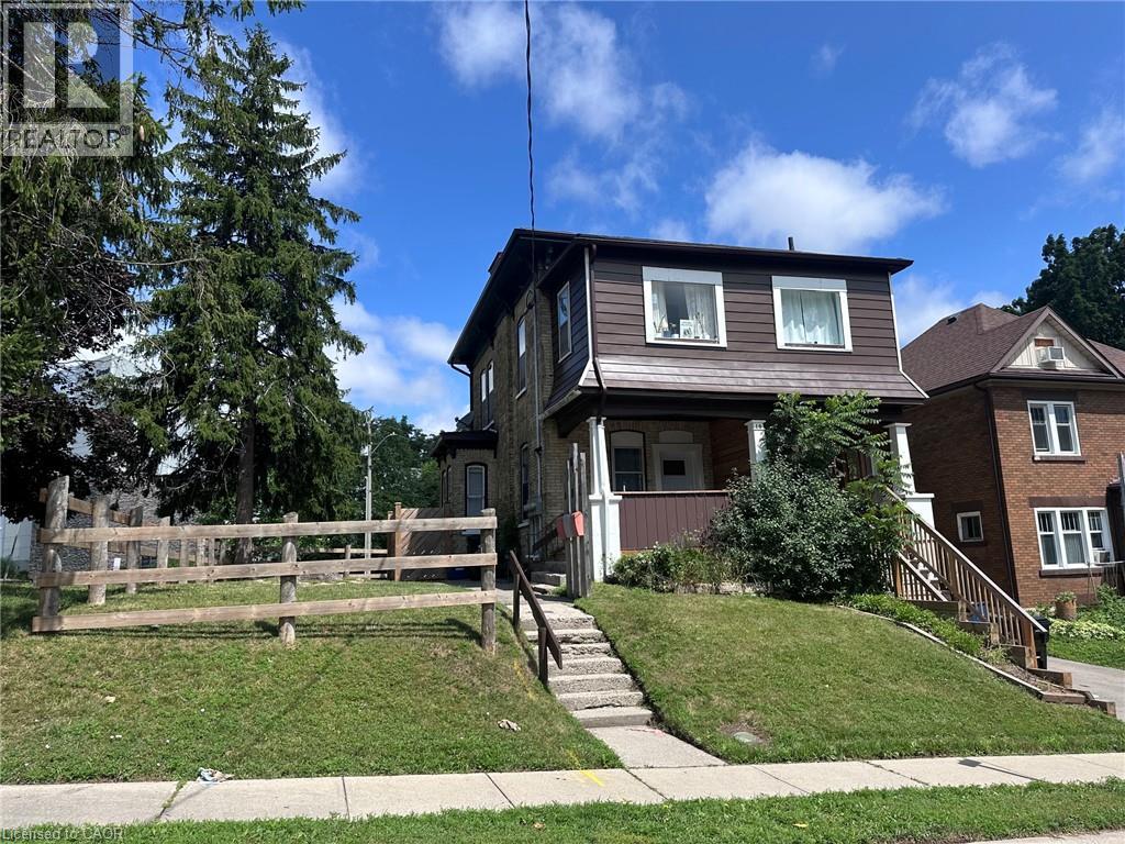 10 Shanley Street, Kitchener, Ontario  N2H 5N8 - Photo 2 - 40849475