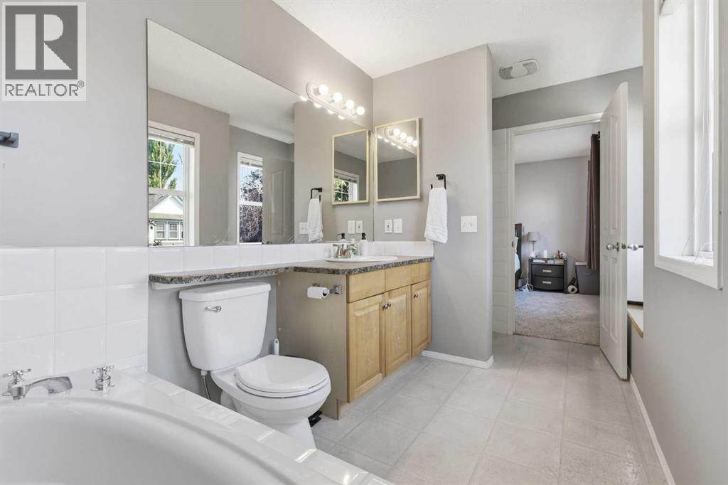 134 Prestwick Landing SE, Calgary, Alberta  T2Z 3S4 - Photo 27 - A2329137