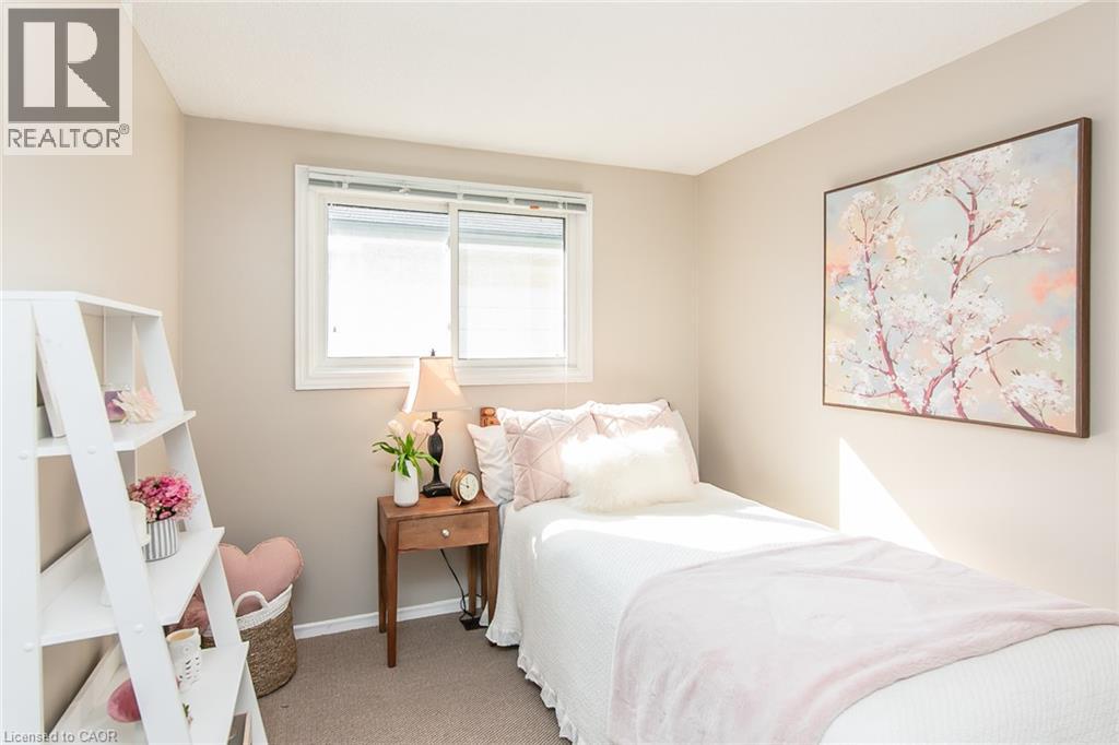 36 Amos Avenue, Waterloo, Ontario  N2L 5G3 - Photo 23 - 40855037