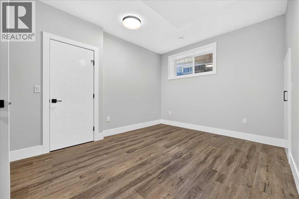 560 Livingston Way Ne, Calgary, Alberta  T3P 1R7 - Photo 47 - A2336809