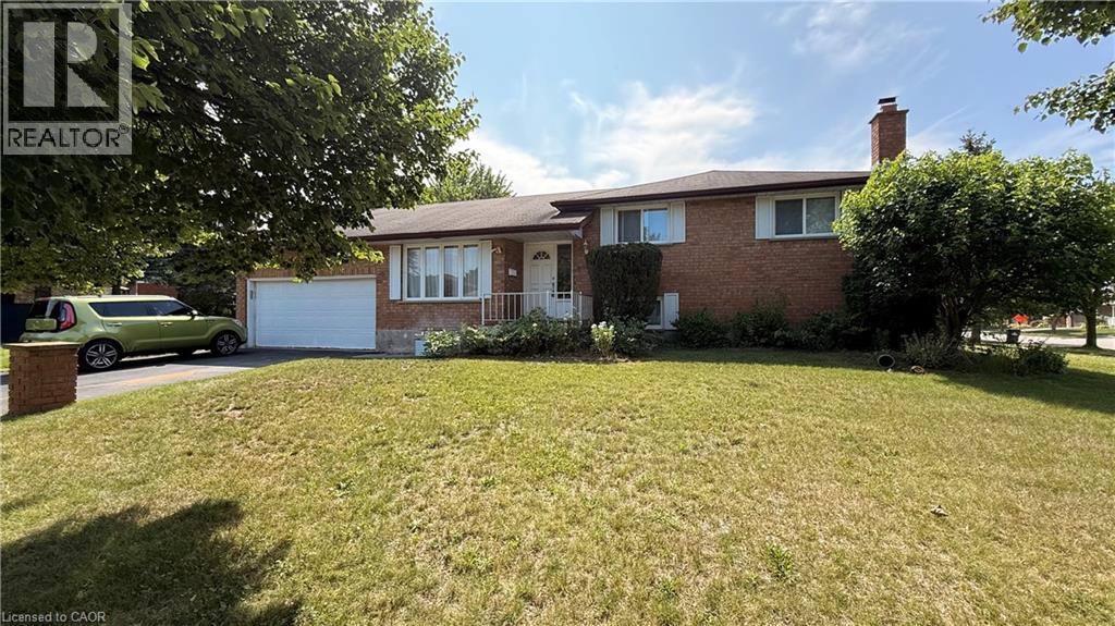 3 BURNT EMBER Court Unit# Lower, Kitchener, Ontario