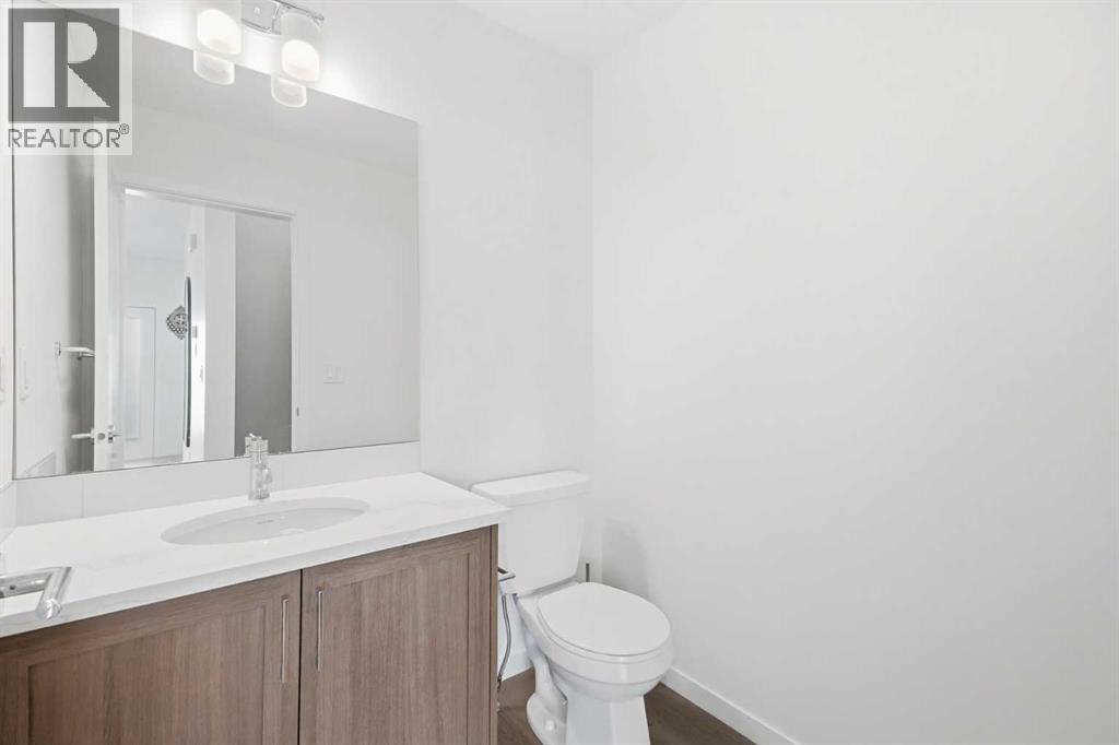 105 South Point Manor SW, Airdrie, Alberta  T4B 5M8 - Photo 14 - A2339290