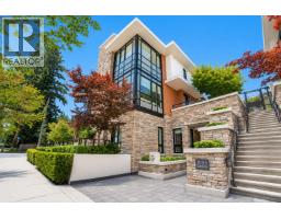 102 1055 RIDGEWOOD DRIVE, North Vancouver, British Columbia