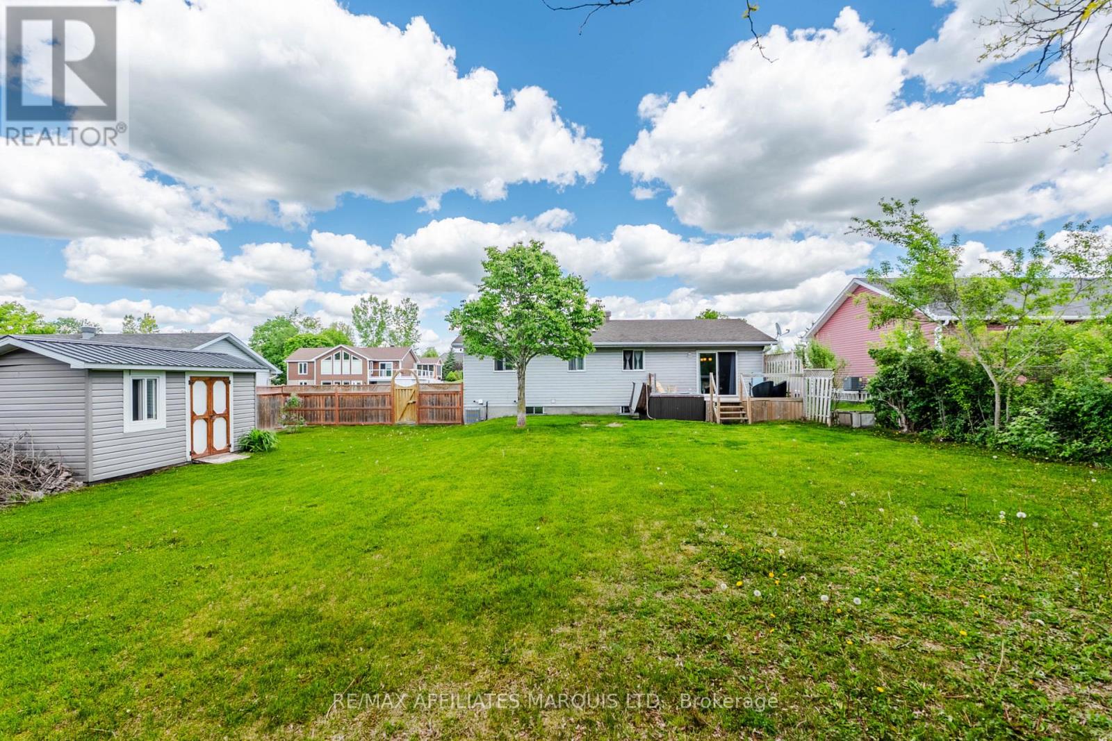 74 Columbia Avenue, South Stormont, Ontario K0C 1P0 - Photo 49 - X13709408