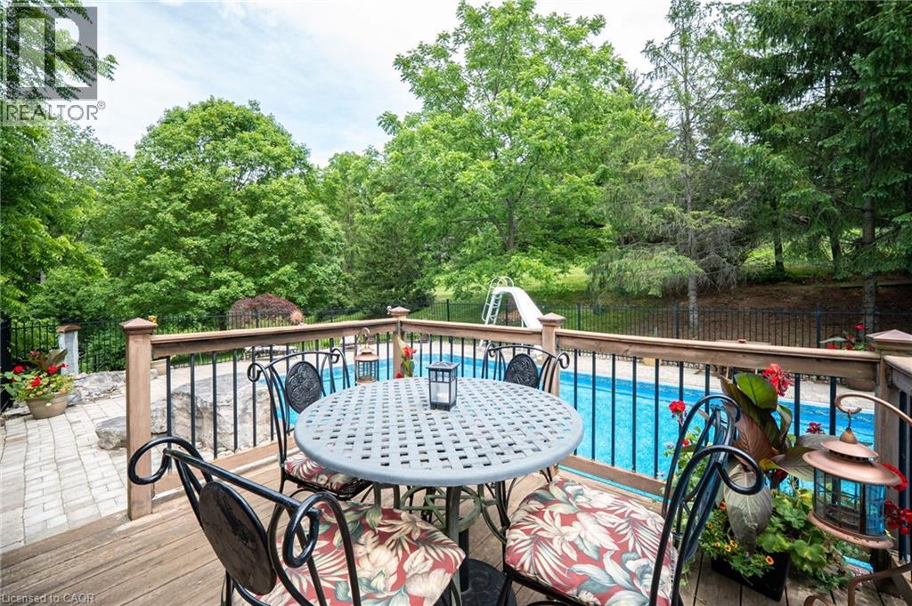 28 Taywood Court, Hamilton, Ontario  L9H 7A2 - Photo 49 - 40858203