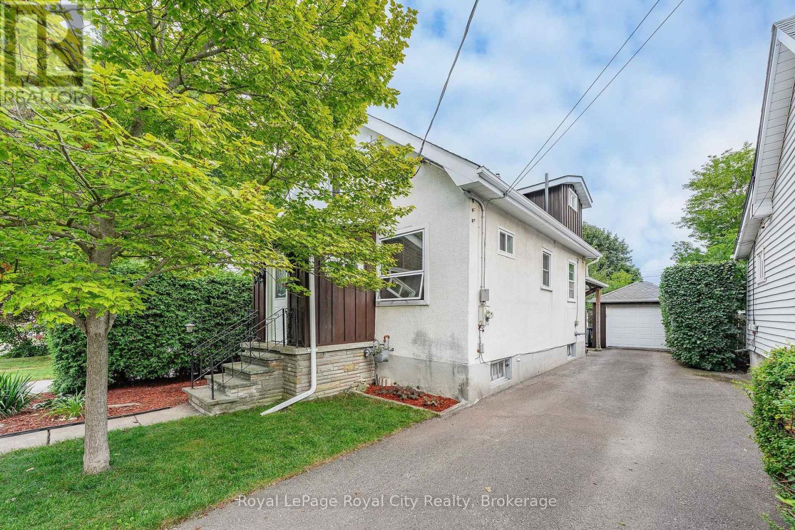 19 Walter Street, Guelph, Ontario  N1E 5N9 - Photo 2 - X13711240