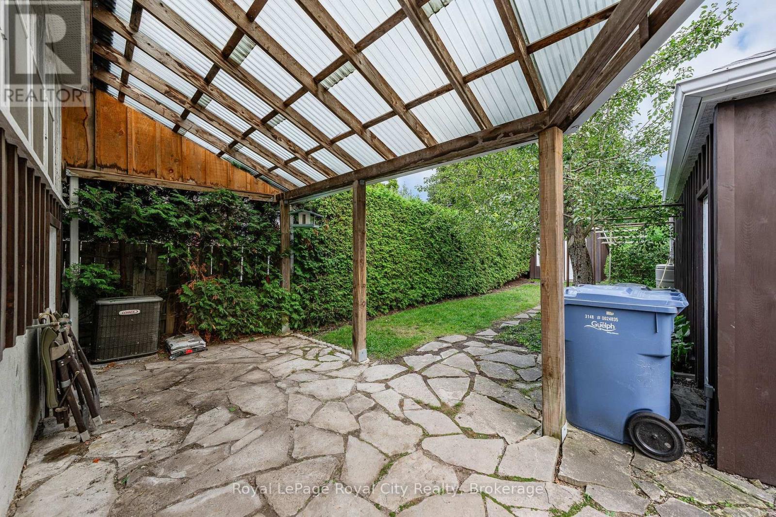 19 Walter Street, Guelph, Ontario  N1E 5N9 - Photo 39 - X13711240