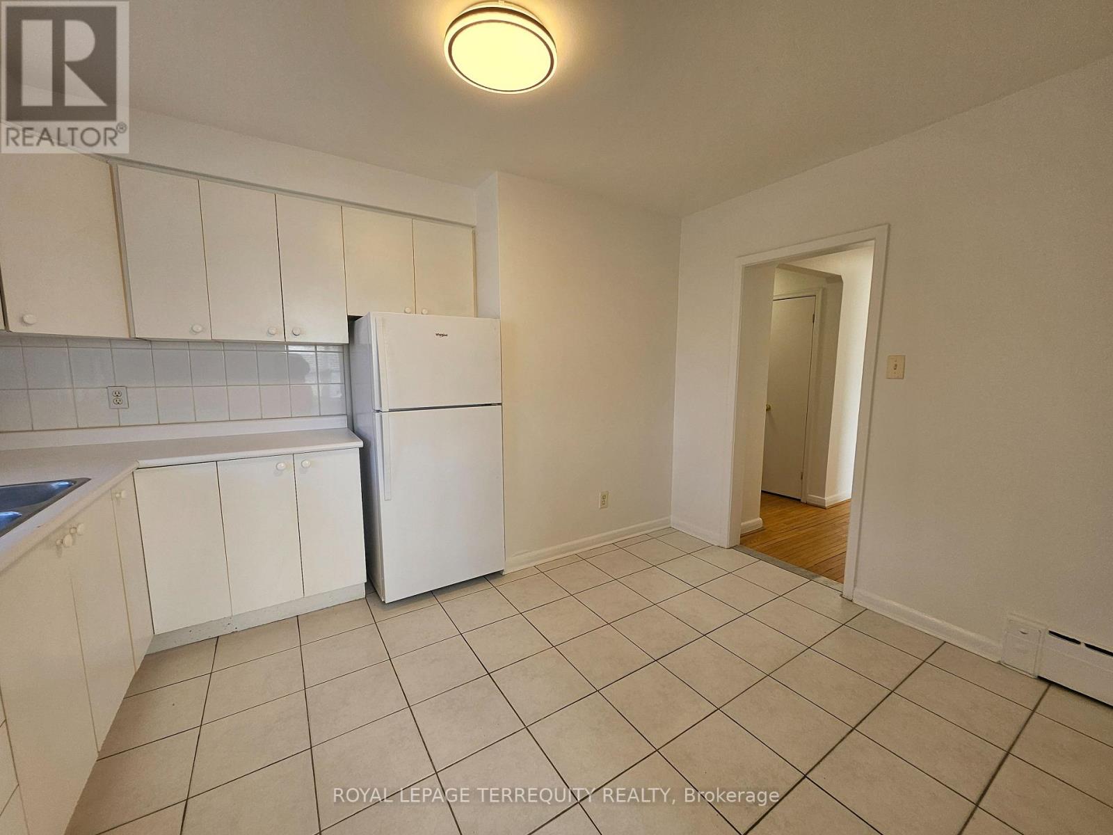3 - 401 Winnett Avenue, Toronto, Ontario  M6C 3M2 - Photo 16 - C13711258