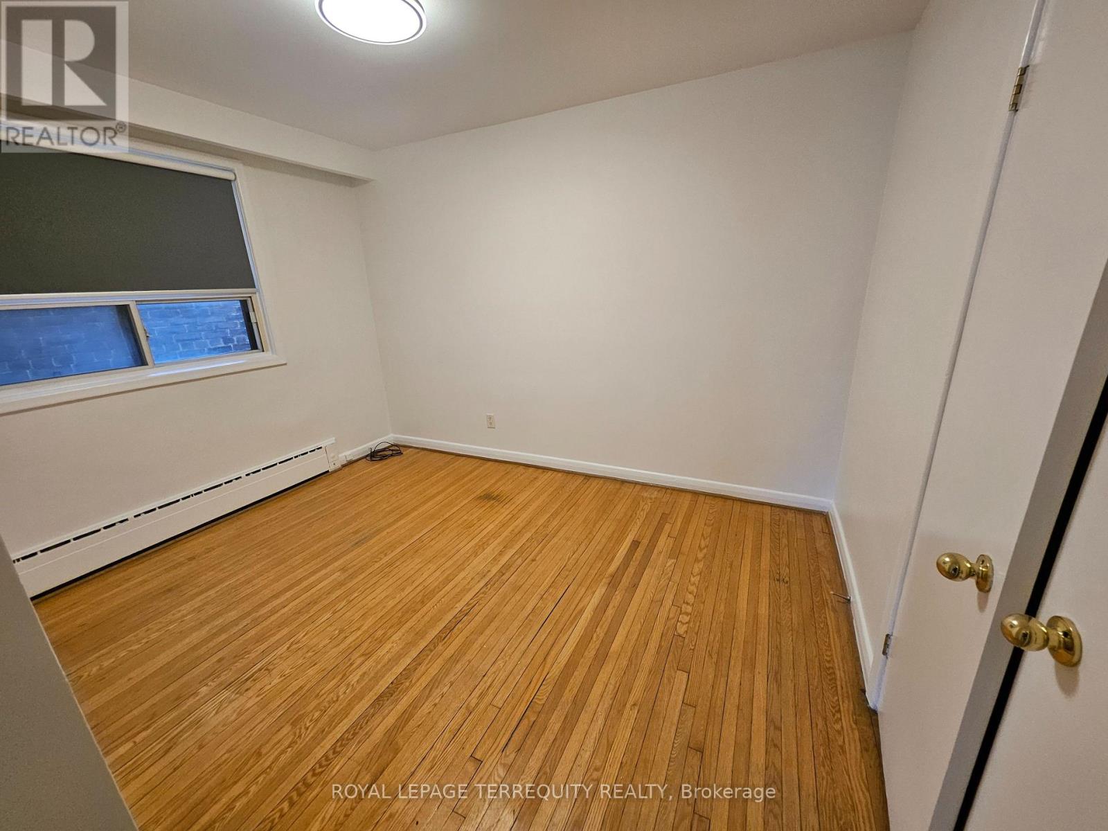 3 - 401 Winnett Avenue, Toronto, Ontario  M6C 3M2 - Photo 23 - C13711258