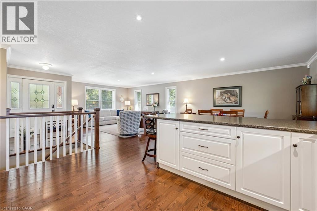 495190 Traverston Road, Markdale, Ontario  N0C 1H0 - Photo 12 - 40824879