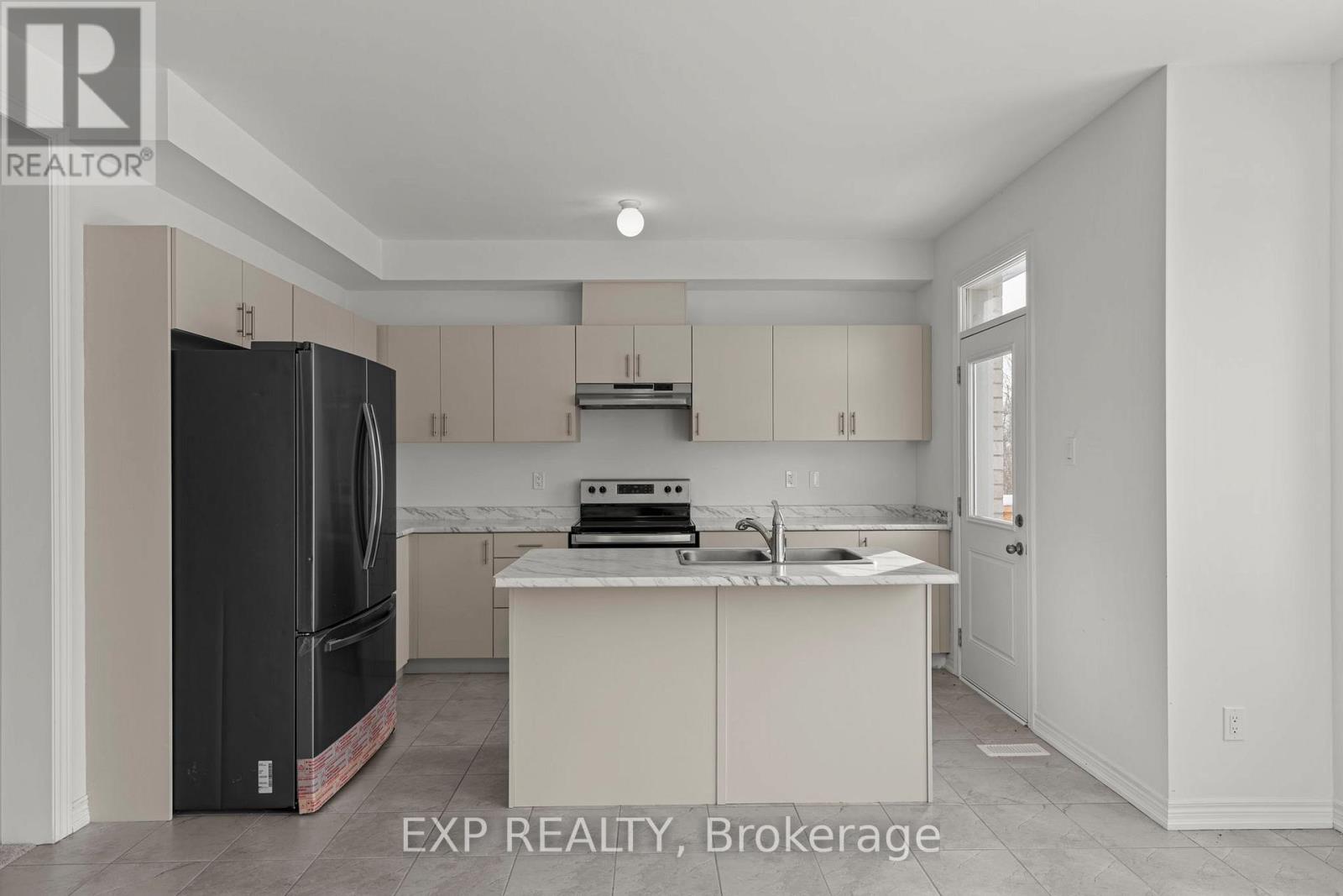 52 Baycroft Boulevard, Essa, Ontario  L3W 0M1 - Photo 8 - N13711260