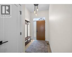 796 Kuipers Crescent Unit# 16, Kelowna, British Columbia  V1W 0C2 - Photo 6 - 10395252