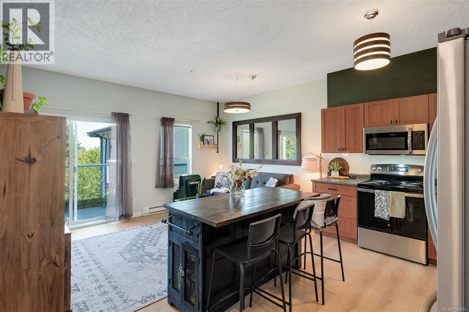 303 383 Wale Rd, Colwood, British Columbia  V9B 2X8 - Photo 8 - 1046852